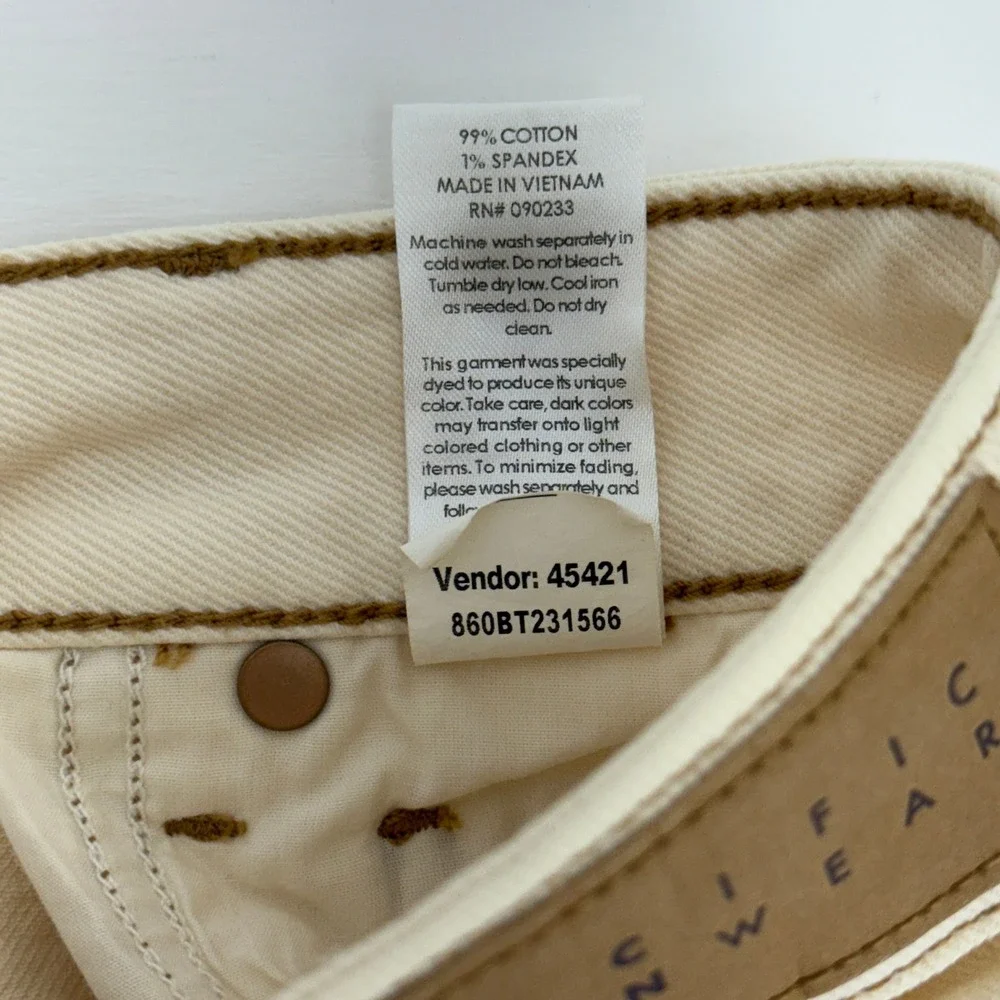 PacSun Stretch Mom Jeans Cream Tan High Rise Tapered Denim Size 26 - Picture 6 of 15